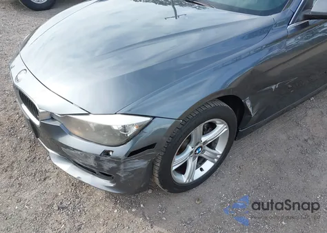 2015 BMW 328I xDrive z USA, uszkodzony, nr VIN WBA3B5C51FP652778